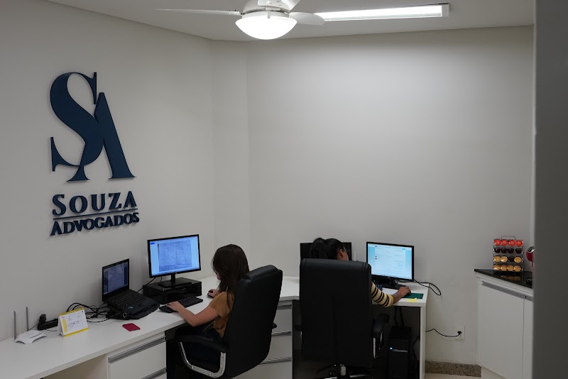 Souza Advogados – Direito Bancário e Renegociação de Dívidas Empresariais