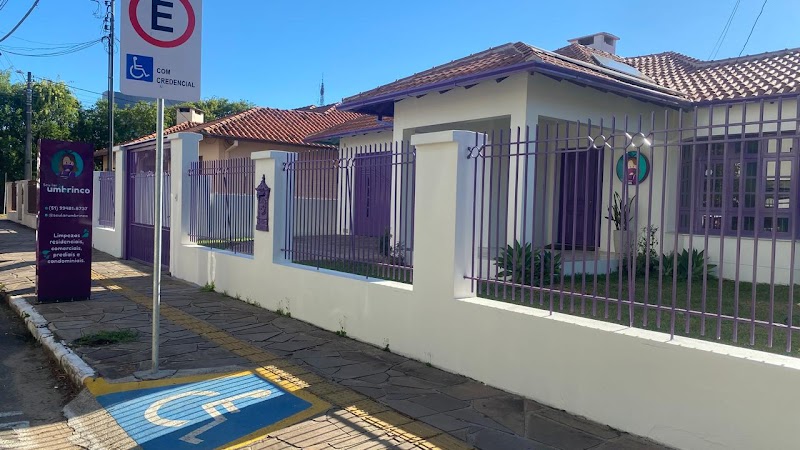 UmBrinco - Limpeza de ambientes