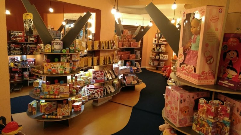 Mundo Encantado Loja de Brinquedos