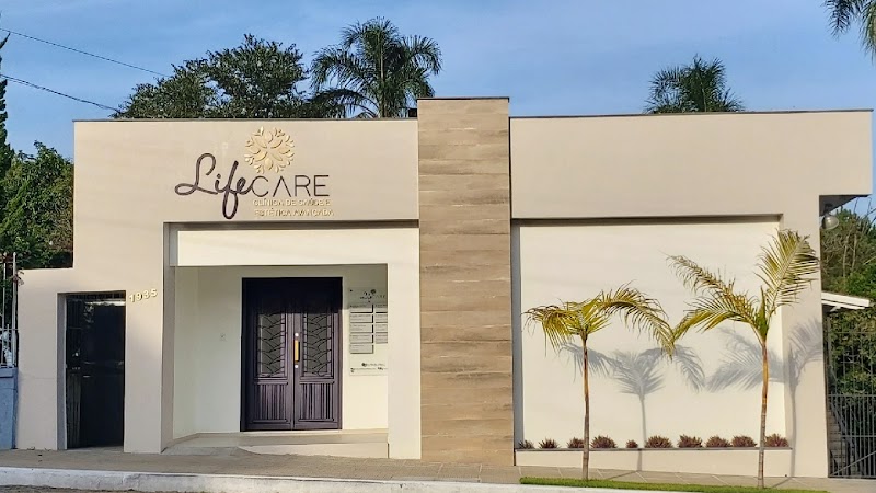 Life Care Clínica de Saúde e Estética Avançada - Candelária