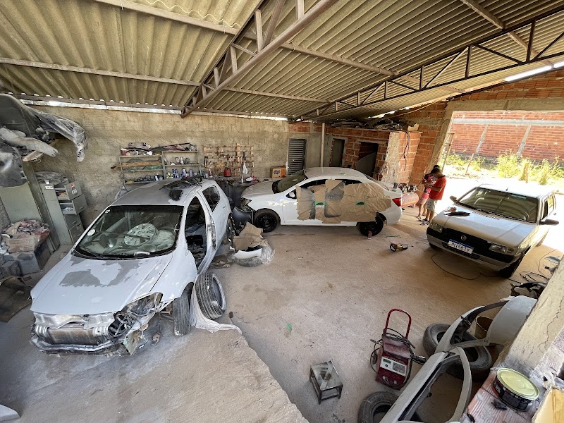 Mega Lanternagem e Pintura em Geral